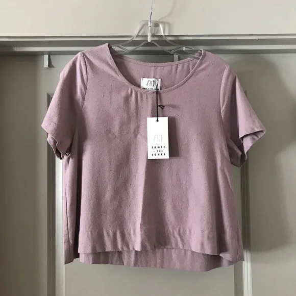 Jamie and the Jones Staple Basic Tee in Petal XS - Picture 6 of 7